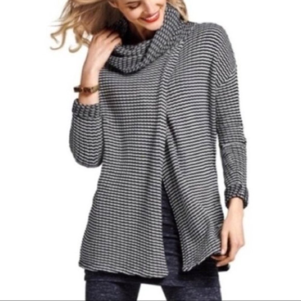 Cabi #3167 Fergie Overlapping Cowl Neck Sweater Tunic Size Woman's Small